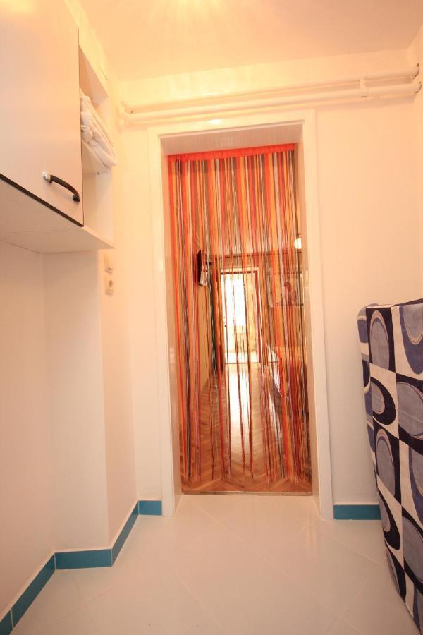Apartments And Rooms By The Sea Medveja, Opatija - 2305 Lovran Luaran gambar