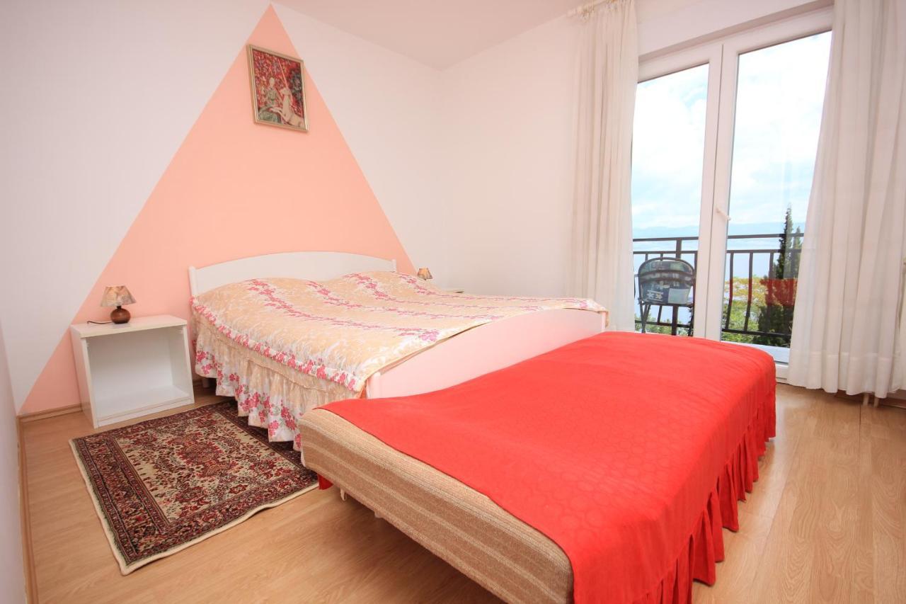 Apartments And Rooms By The Sea Medveja, Opatija - 2305 Lovran Luaran gambar