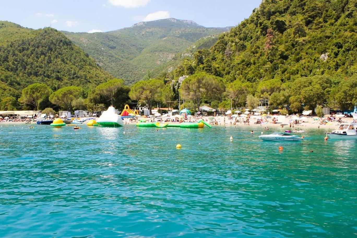 Apartments And Rooms By The Sea Medveja, Opatija - 2305 Lovran Luaran gambar